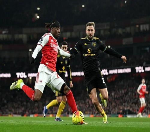 足球,朝鲜队机场,食面引关注,天博体育平台,天博体育官方网站,天博体育登录入口,天博体育app下载